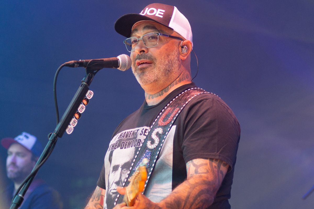 Aaron Lewis at Brown County Music Center