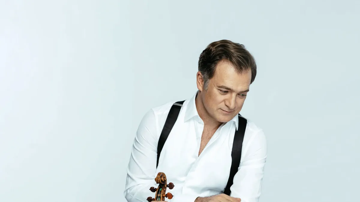 Renaud Capu\u00e7on in Crissier