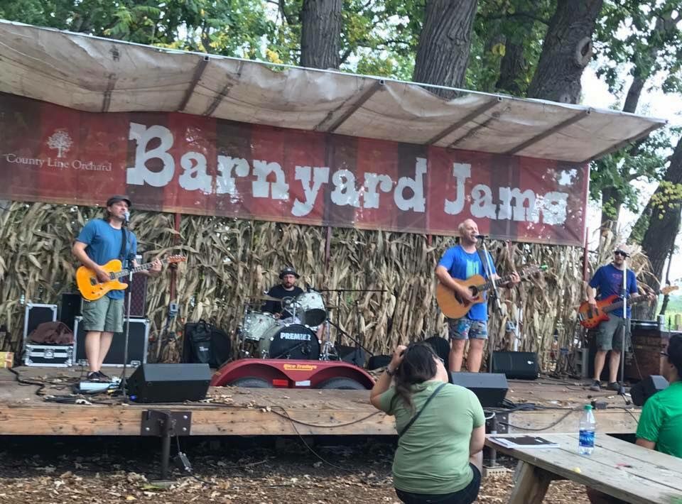 Crawpuppies Live at County Line Orchard