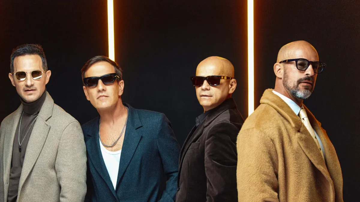 Magneto, JNS in Madrid