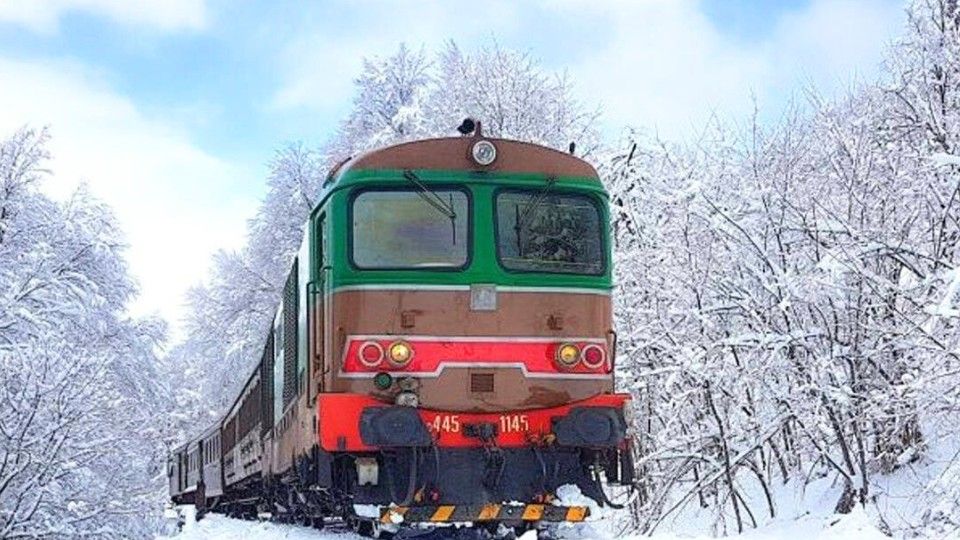 Transiberiana d\u2019Abruzzo: Un viaggio a bordo del treno storico - Gran Sasso e Passo Godi