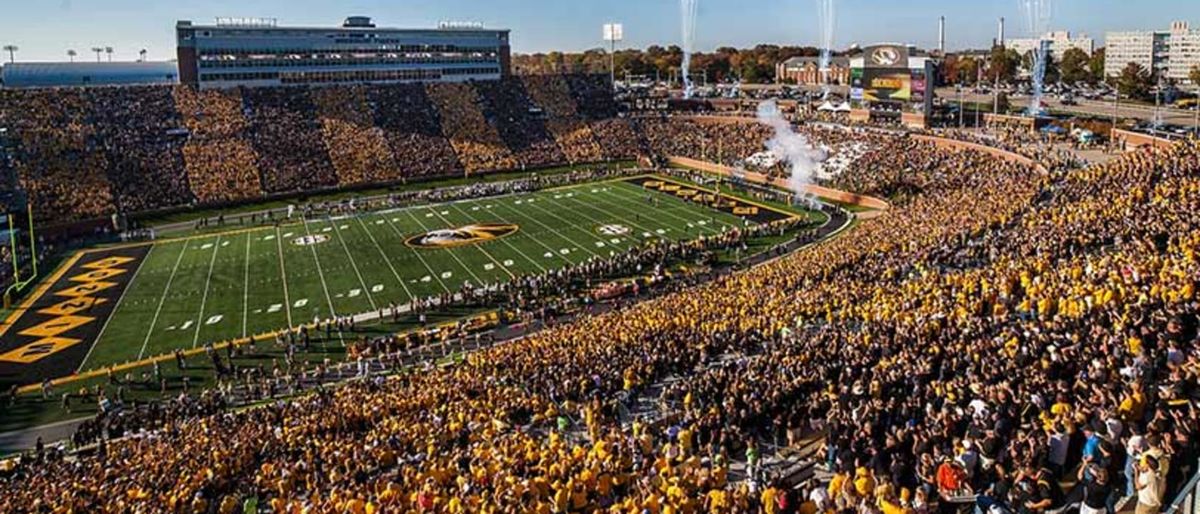 Alabama Crimson Tide at Missouri Tigers Football at Faurot Field