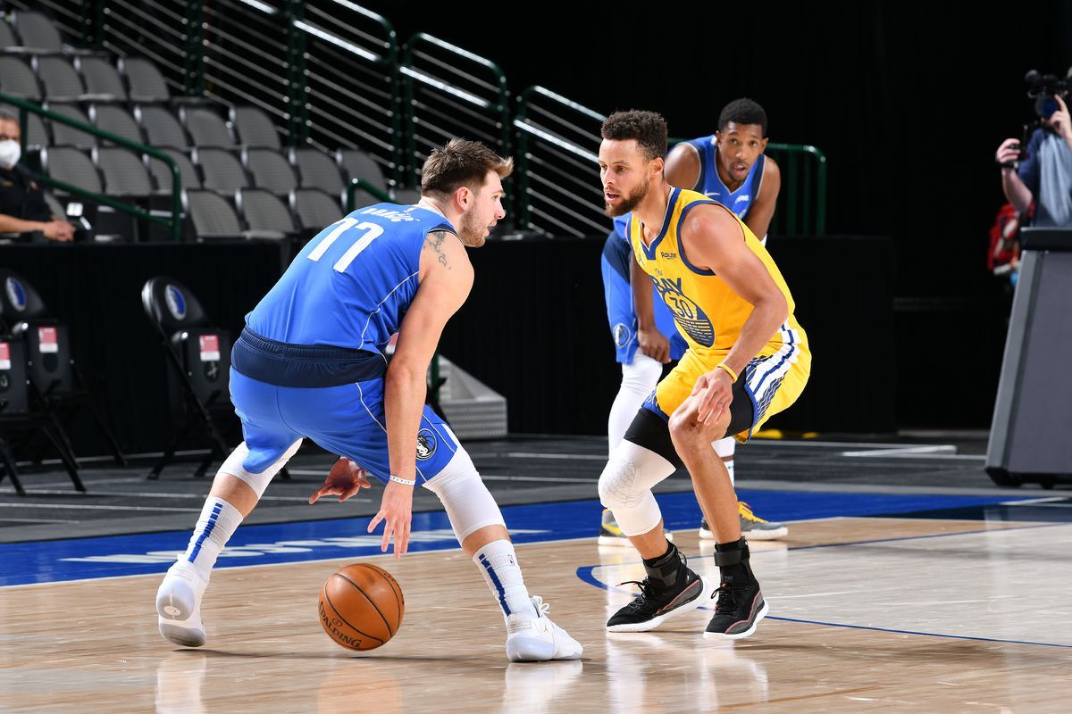 Dallas Mavericks at Golden State Warriors