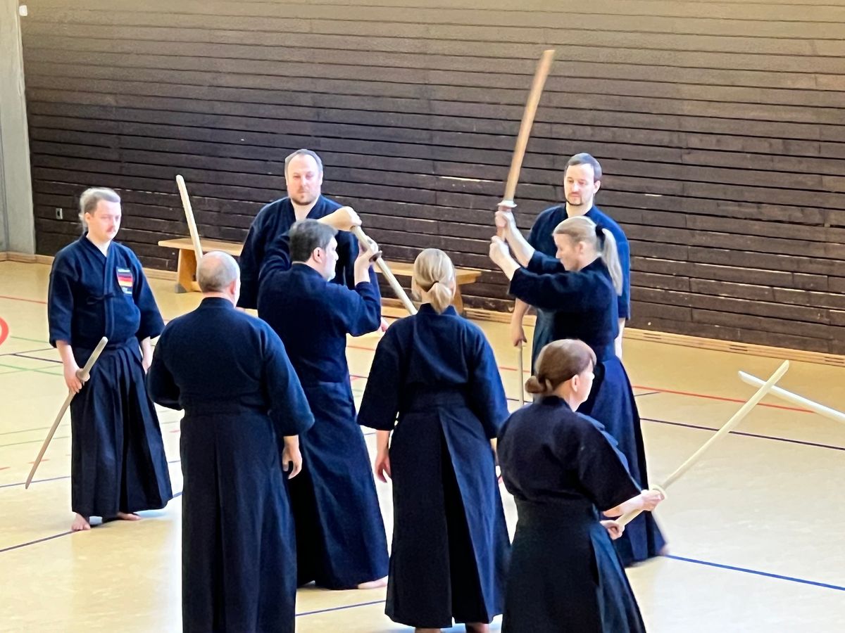 Kendo Kata Seminar with Louis, Vitalis 7th Dan Kyoschi and Katja, Fleury 7th Dan Renshi: August 2025