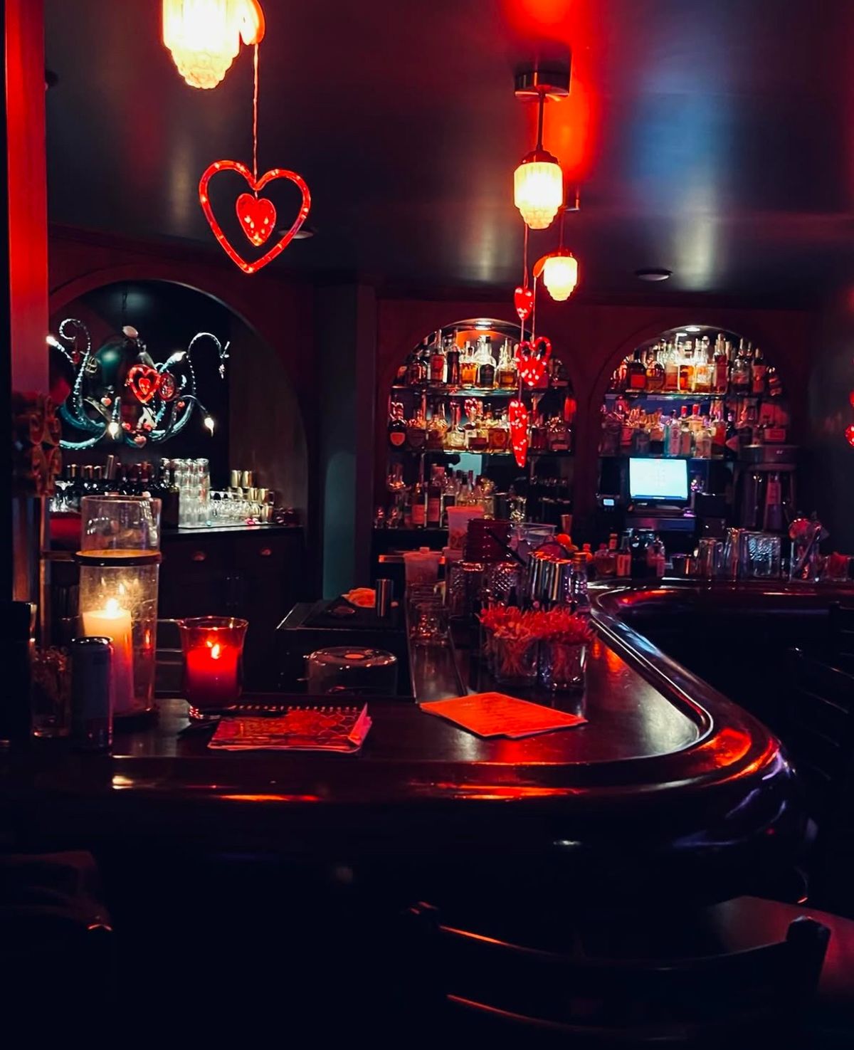 Lovers Lounge in the Brass Hat