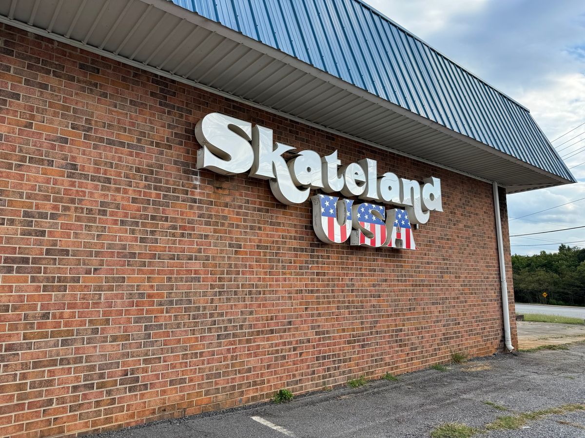 Skateland USA Early 2000\u2019s Skate Reunion 