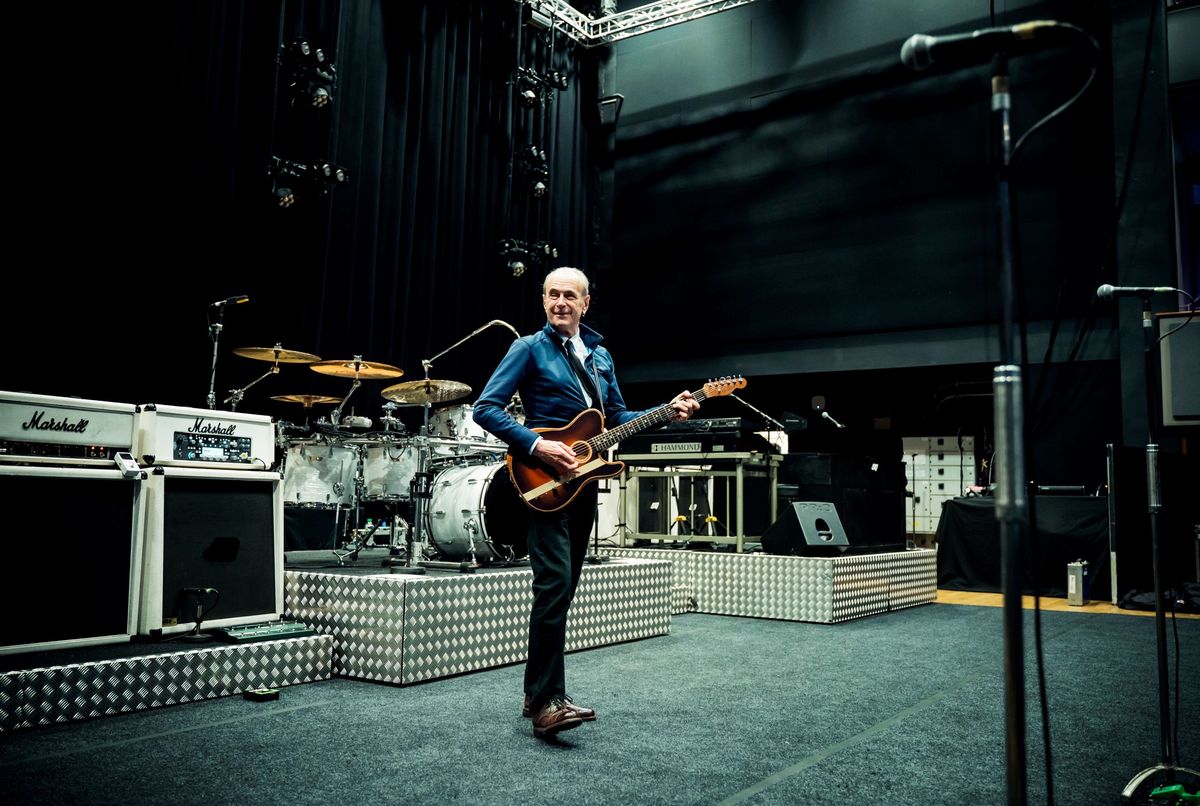 Francis Rossi \u2013 An Evening of Francis Rossi\u2019s Songs from the Status Quo Songbook and More\u2026