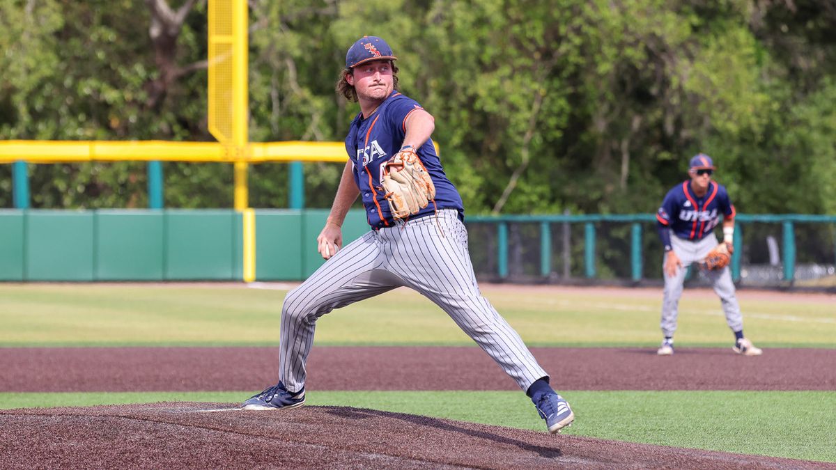 UTSA Roadrunners at South Florida Bulls Womens Volleyball