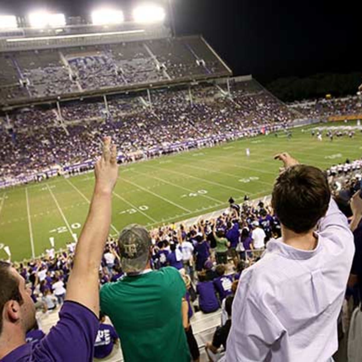 Arizona Wildcats at TCU Horned Frogs Football at Amon G. Carter Stadium