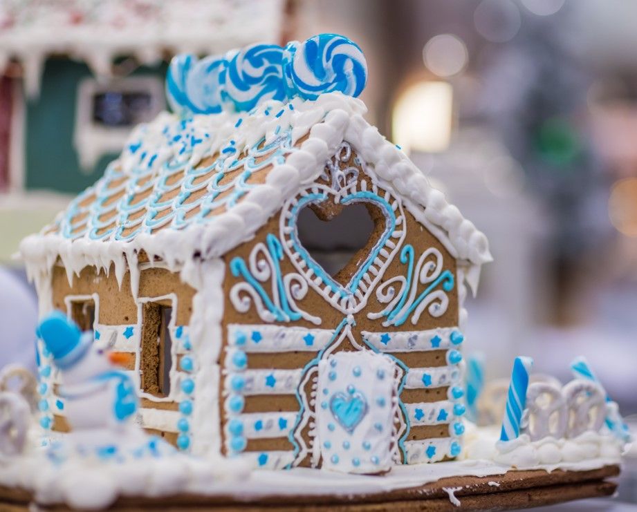 Build-A-Gingerbread House with a Ritz-Carlton Pastry Chef