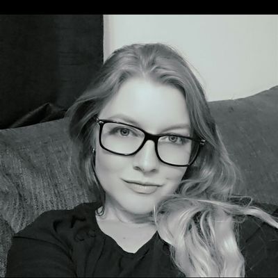 Local Author Patricia Harvey