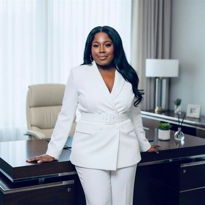 Bianca Berry - The Mompreneur Agency