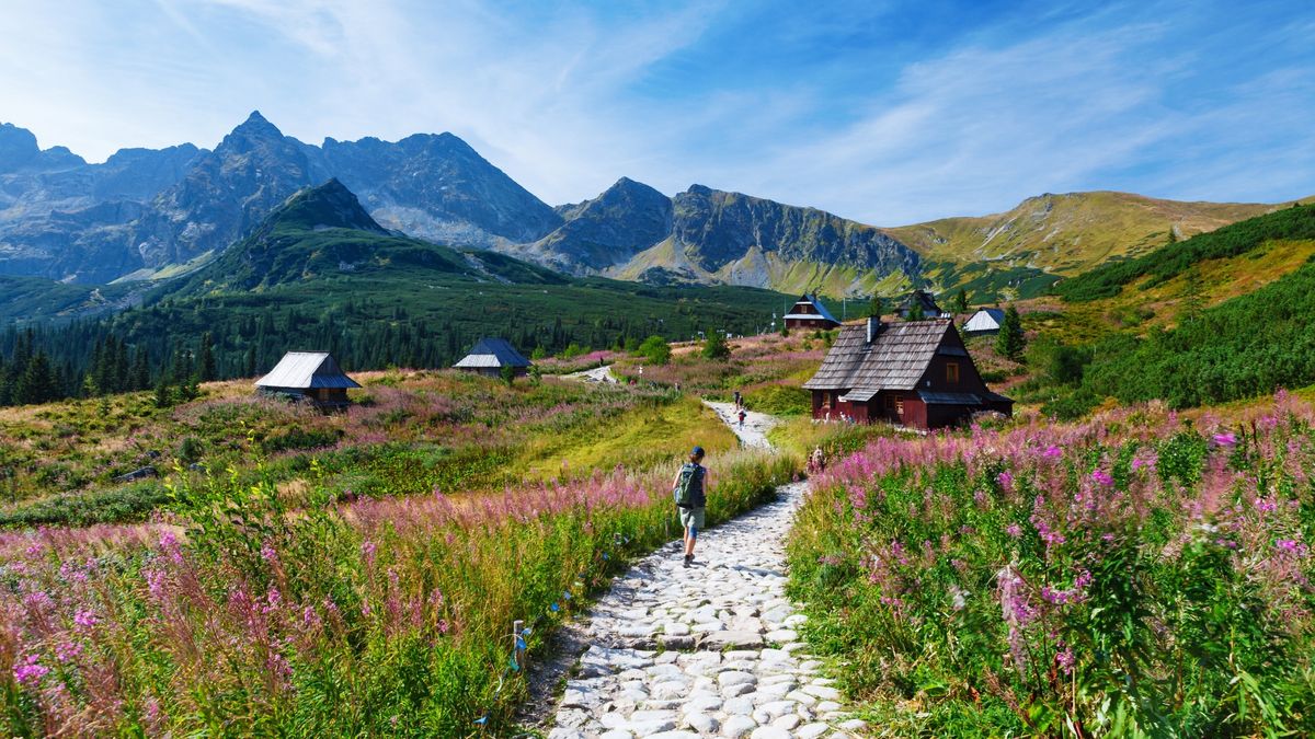 Autumn Tatra mountains adventure: Poland&Slovakia