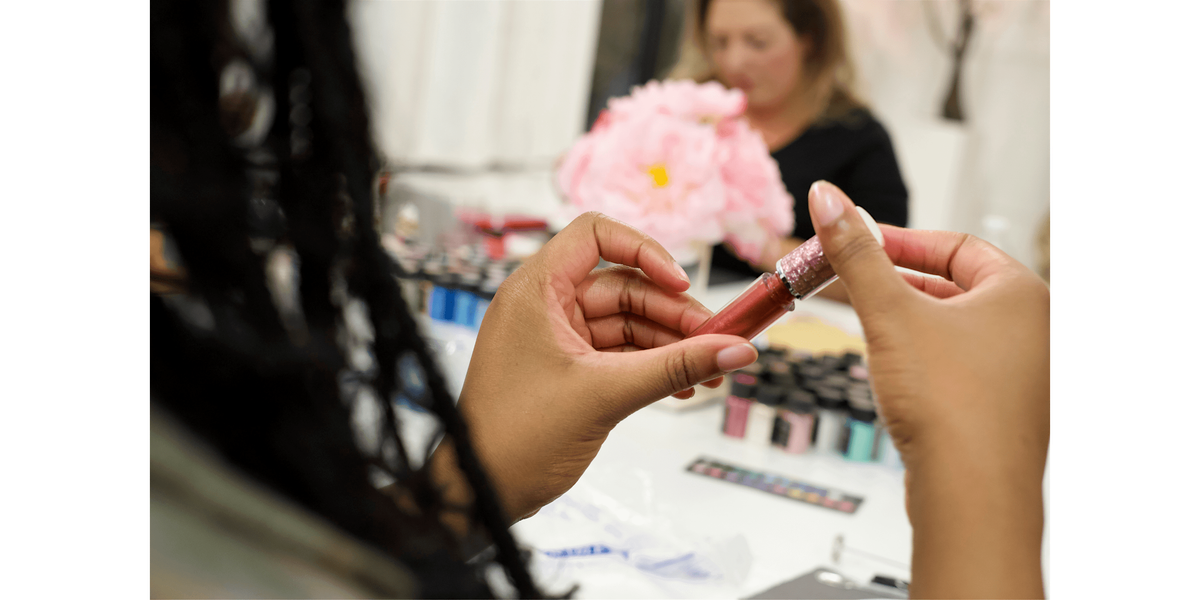 Lip Gloss Making Class - Art Class by Classpop!\u2122