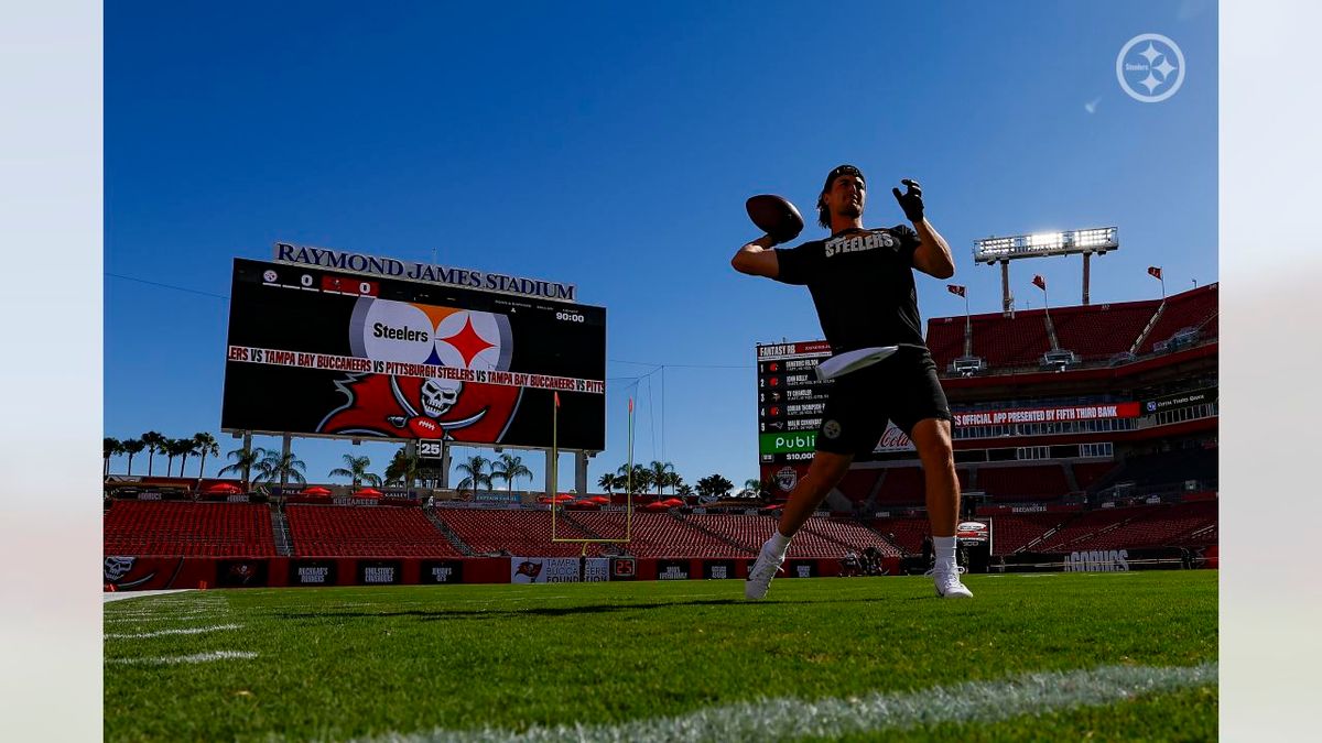 NFL Preseason - Tampa Bay Buccaneers at Pittsburgh Steelers at Acrisure Stadium