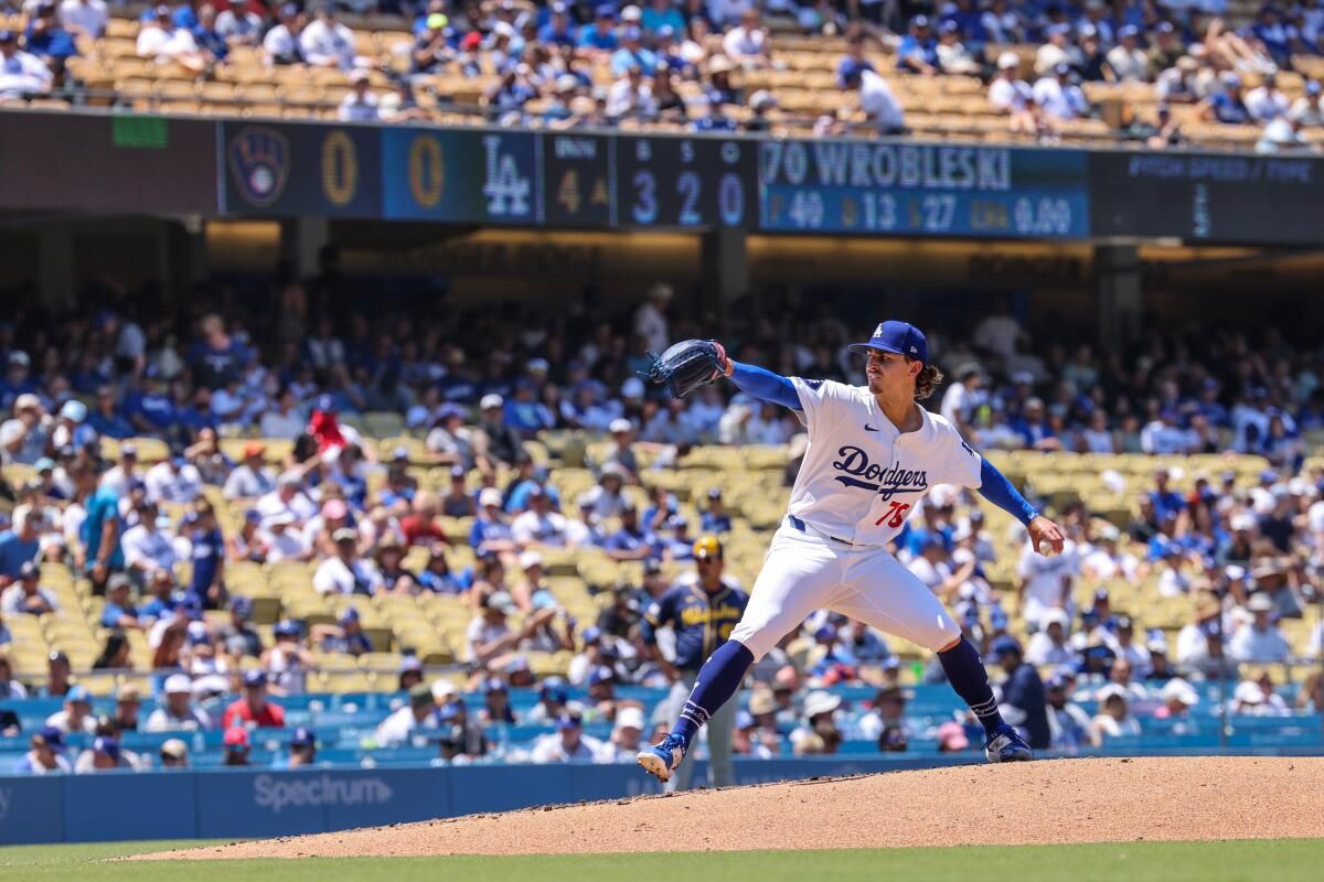 Milwaukee Brewers at Los Angeles Dodgers at Dodger Stadium