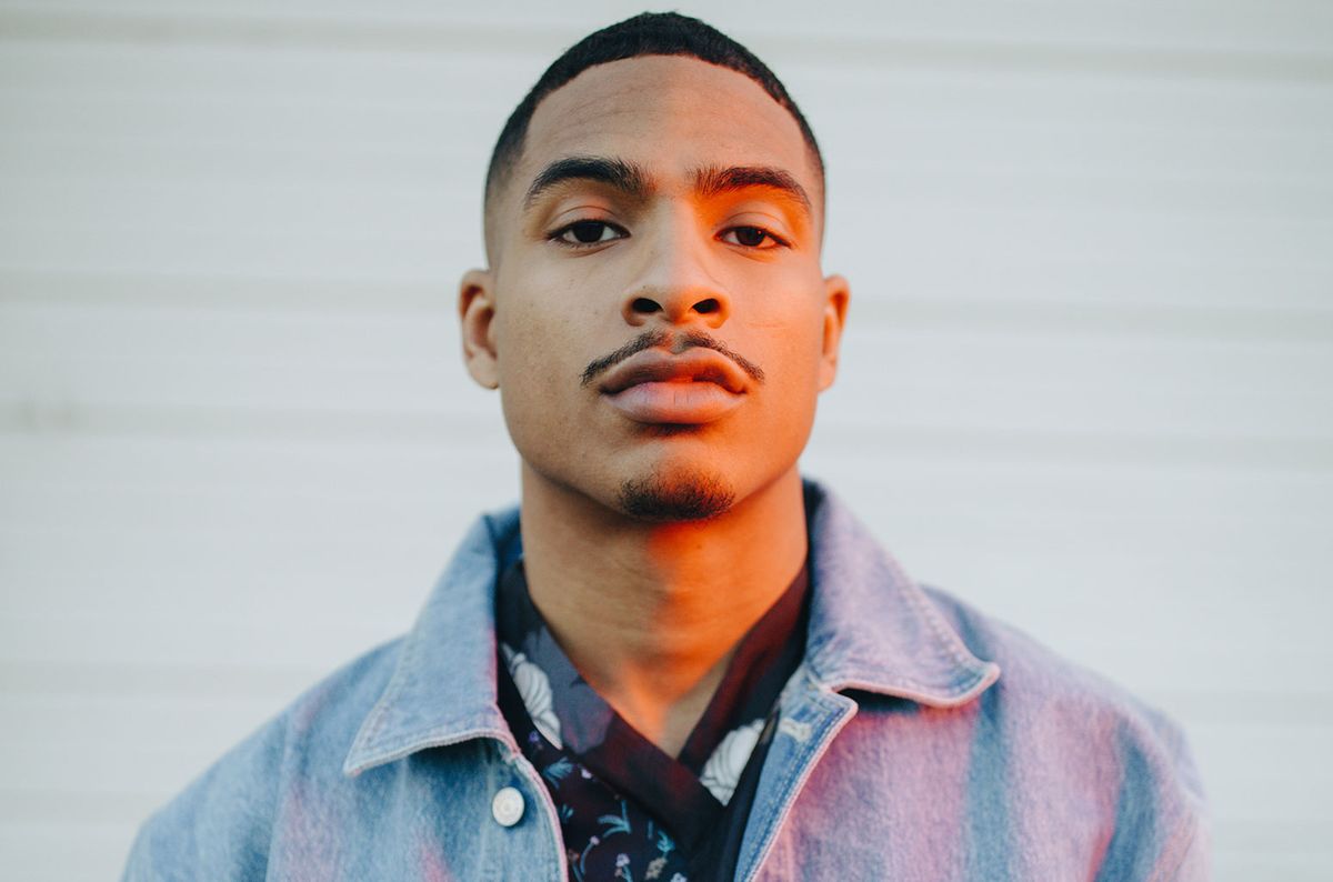  Arin Ray