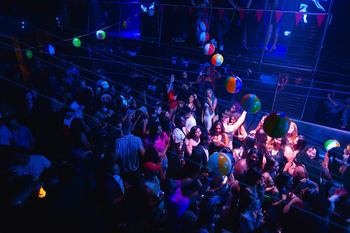 Friday DOWNTOWN ORLANDO  Bar Crawl | Up to 5 Paid Venues for Free!