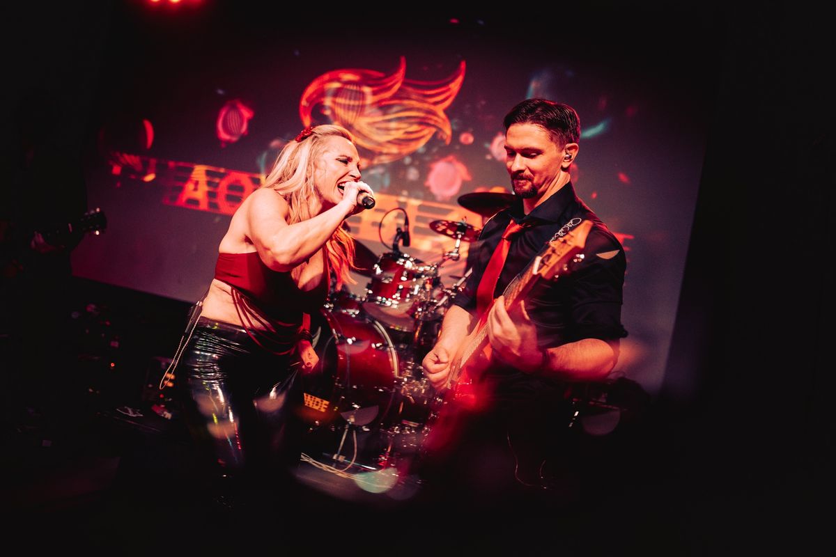 Chaotic Blonde returns to Rai\u2019s Rendezvous Kitchen and Bar!!