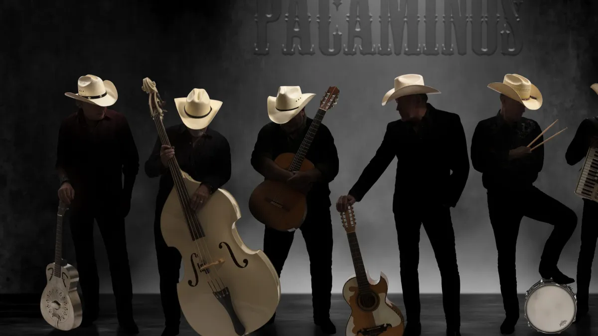 Los Pacaminos, Paul Young in Birmingham