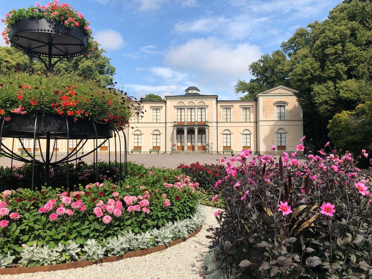 Rosendal - konst, historia och natur i en sk\u00f6n kombination