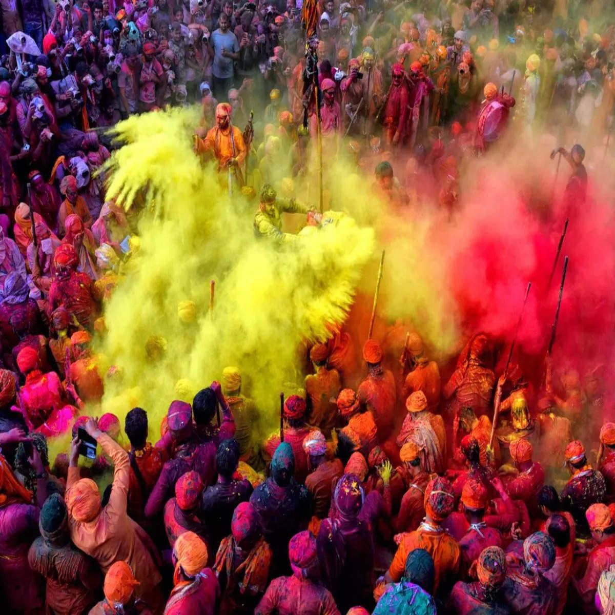 Holi(festa di colore)da 14 marzo fino 20 marzo 2025