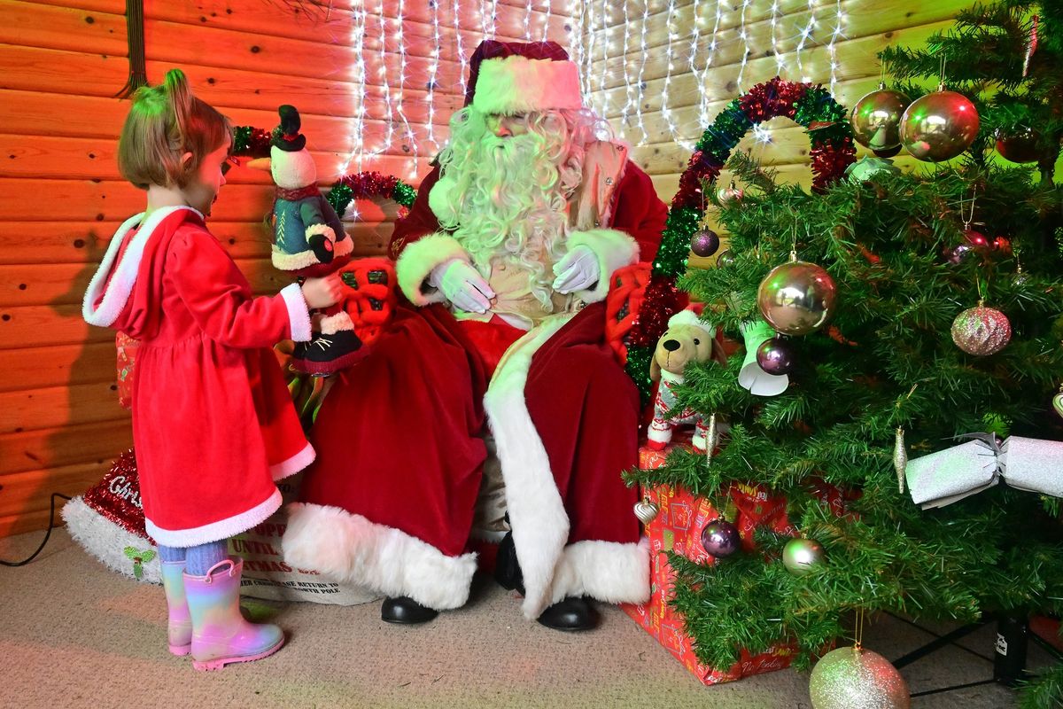 Santa's Grotto at Ashgate Hospice 