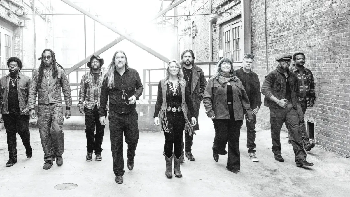 Tedeschi Trucks Band in Arlington