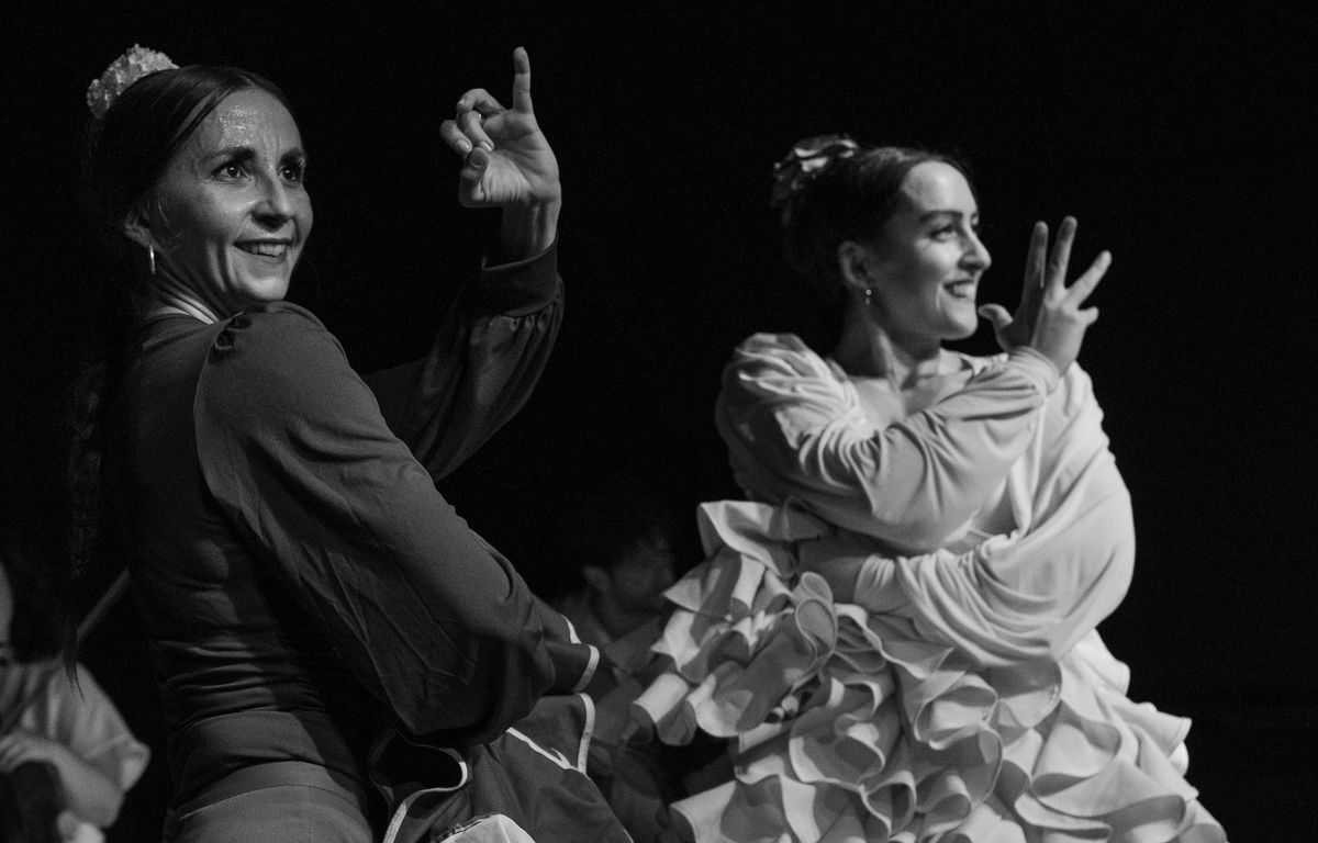 Lourdes Fern\u00e1ndez and Josie Laurel Sinnadurai present the World Premiere of Bailaoras (Dancers)!