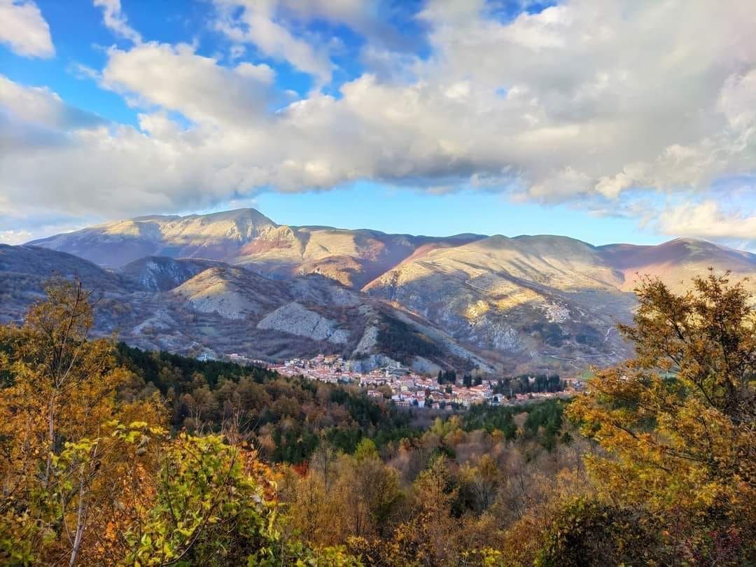 Un paese e la sua storia: il sentiero dei Selciatori di Alfedena 