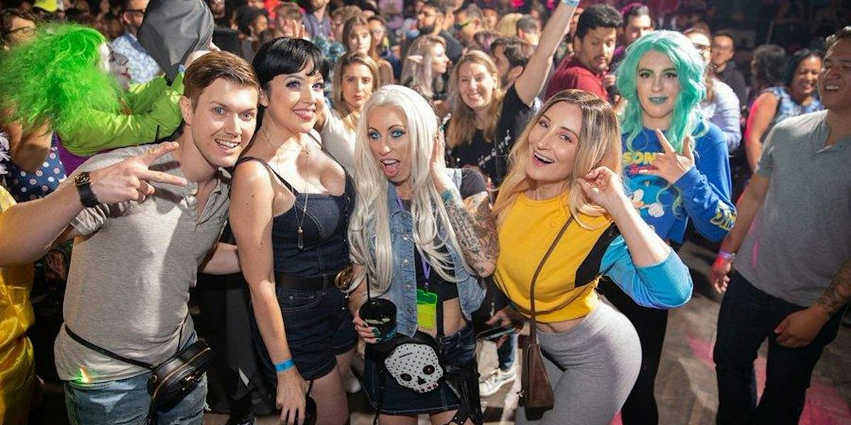 Comic Con Weekend Party at Day  N Nite San Diego