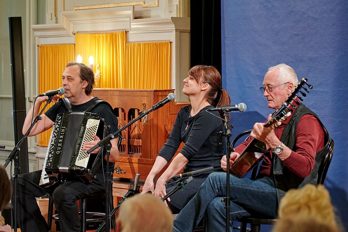 Konzert "Rudi Koschelu mit Tommy & Constanze Hojsa"