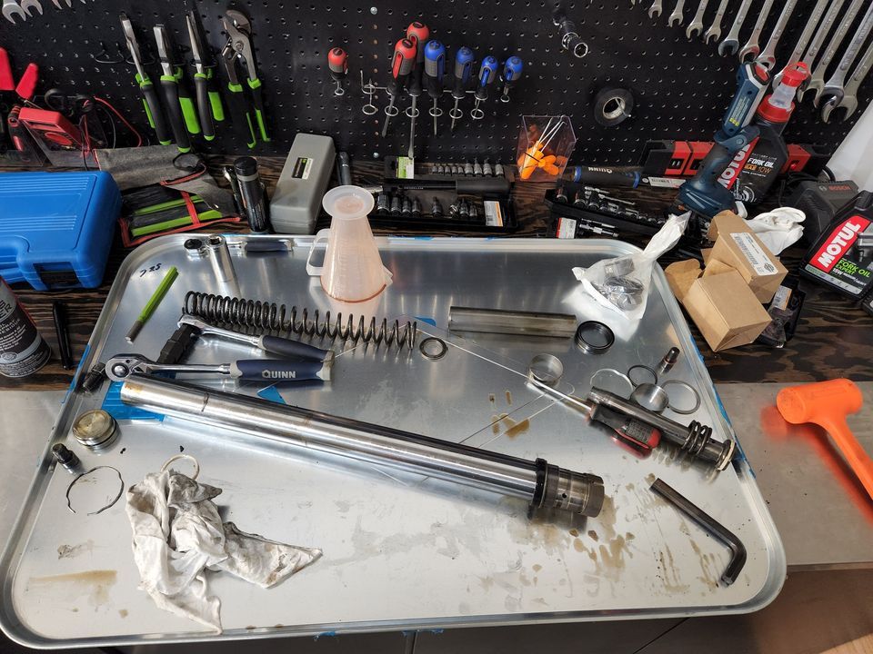 Fork Rebuild 101 , 1505 W 7800 S, West Jordan, UT 840884103, United States, 19 November 2022