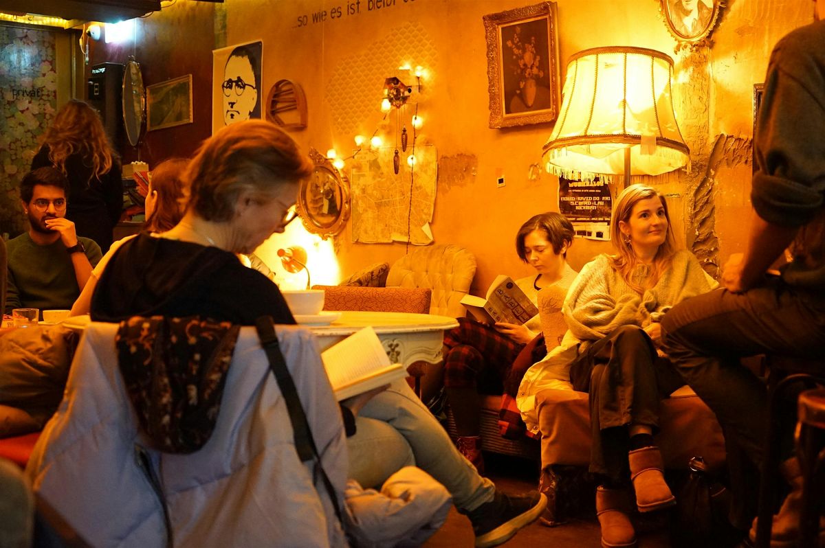 Offline Hangout  | Cafe Brecht