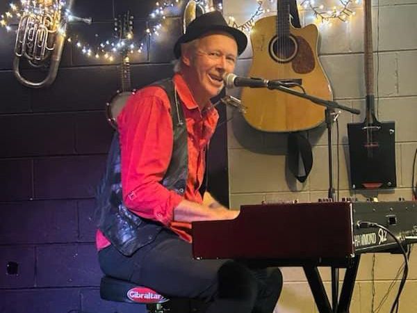 Daryl Roberts - Solo Album release & Thursday Night Jam!