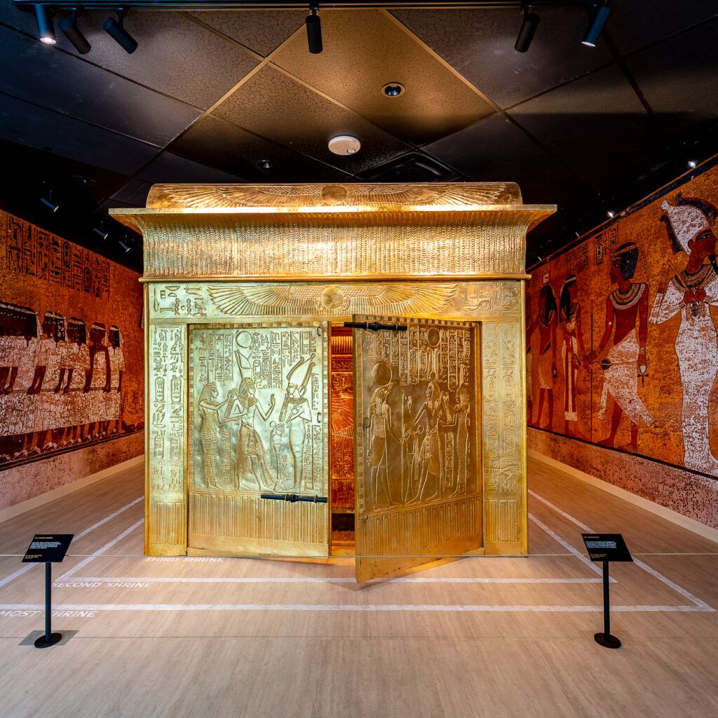 Discovering King Tuts Tomb at Luxor Hotel and Casino