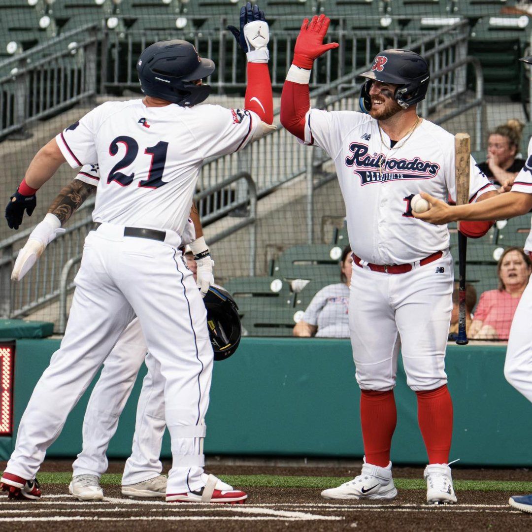 Cleburne Railroaders vs. Milwaukee Milkmen