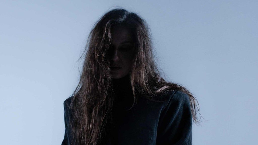 Clara La San | Chosen Silences Tour
