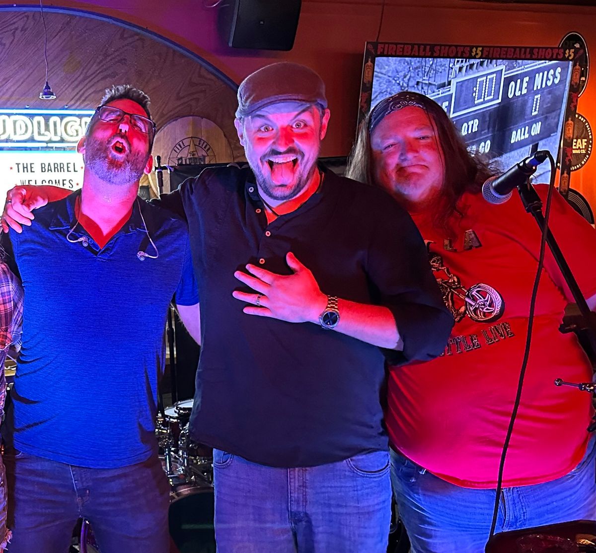 Annual \u201cPre Turkey Day\u201d bash! Acoustic Trio returns to O\u2019Learys