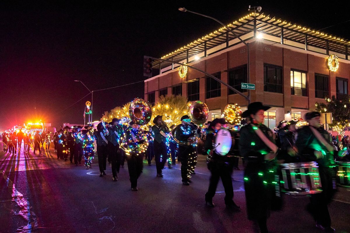 Burgers\/Hot Dogs for Glow on Monroe Parade - 4pm on Sat, Dec 14