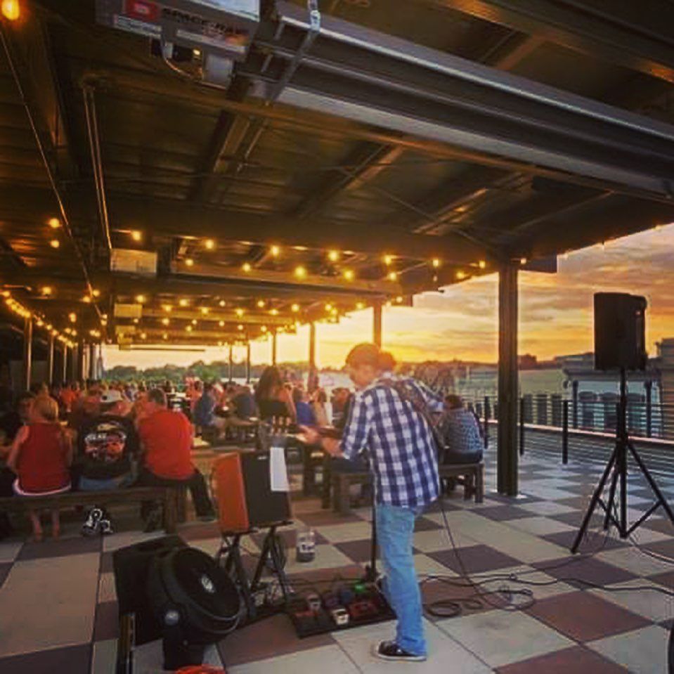 Acoustic LIVE at Sumter Original Brewery