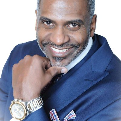 Aaron Gray, Sr. I Managing Broker