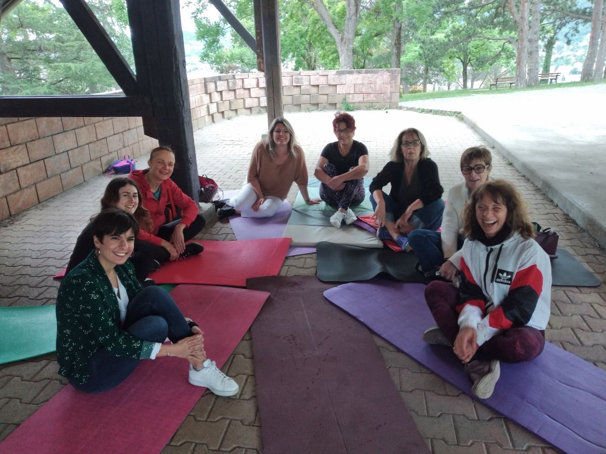 Yoga du Rire au Parc Montjuzet 