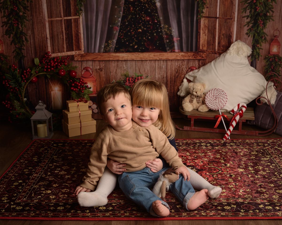 Christmas Bauble Mini Sessions