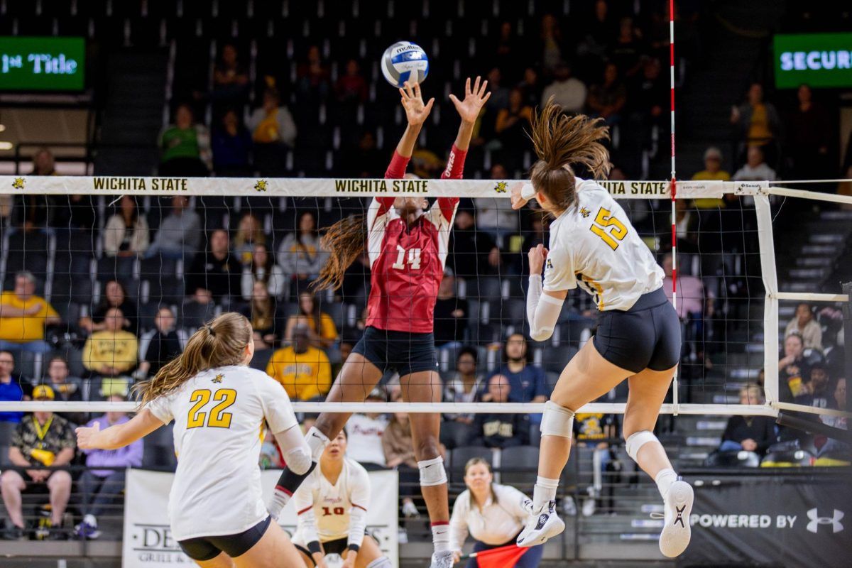 South Florida Bulls at Wichita State Shockers Womens Volleyball