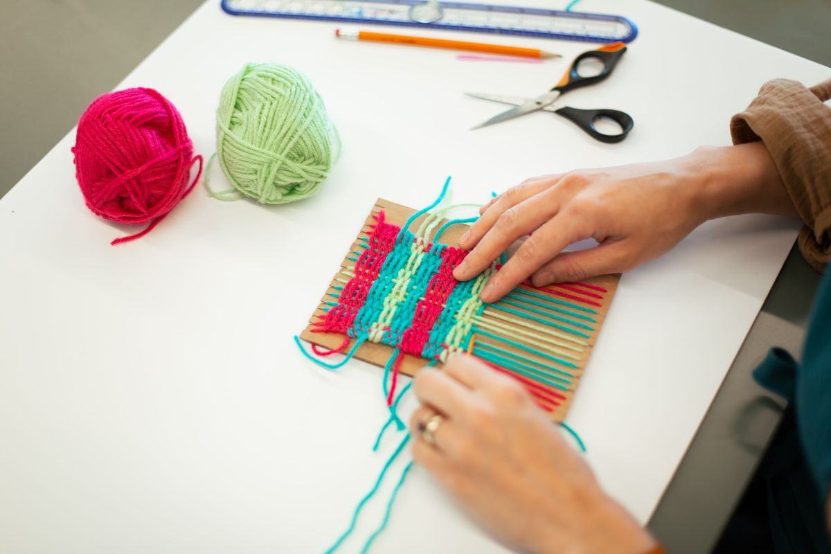 Drop-In Studio: Tartan Weaving