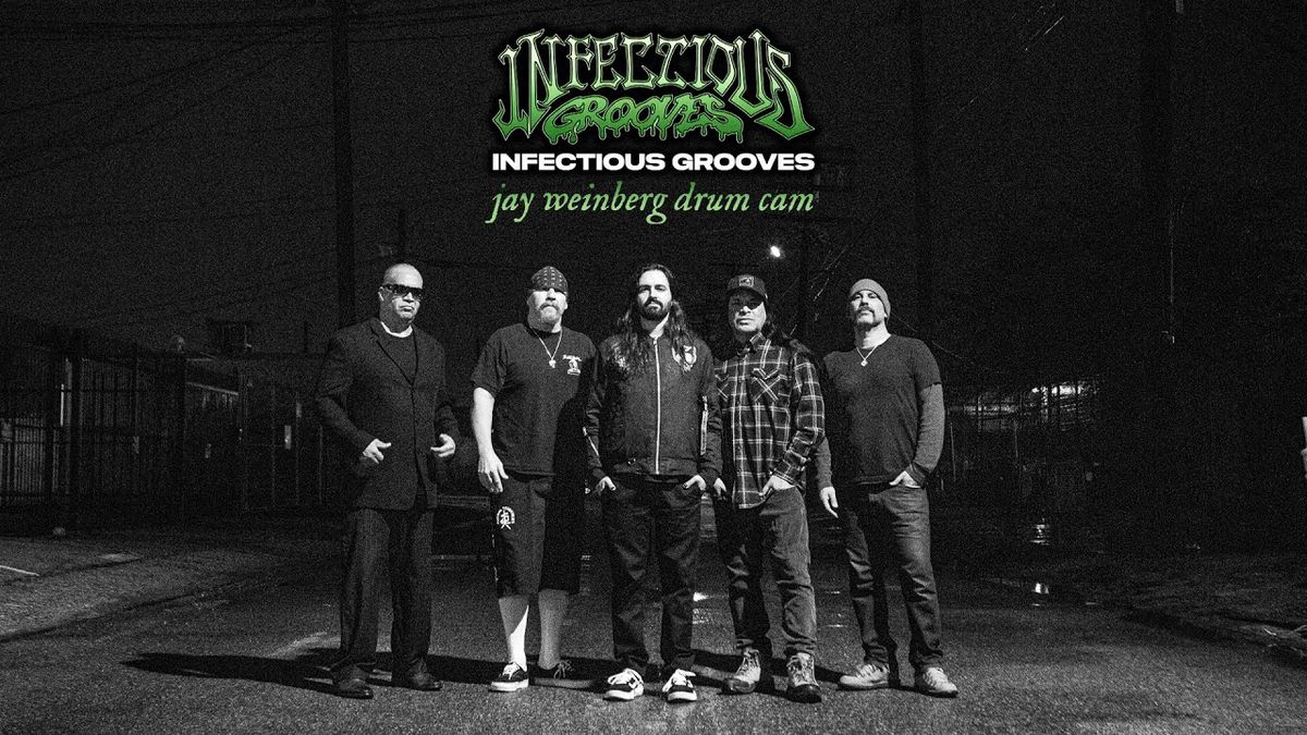 Infectious Grooves at Garden Amphitheatre