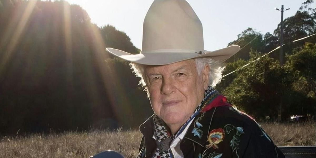 Legendary Artist Peter Rowan returns to the G.A.R. Hall on October 18th!