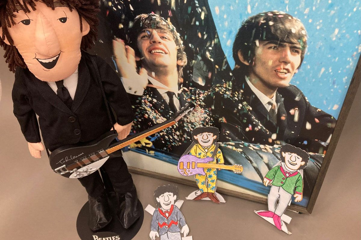 Paper Dolls \u2013 Beatles Style!