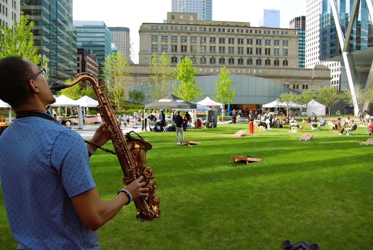 Music at The Market at The Green at 320